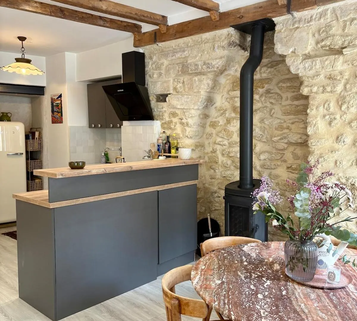 Ferienhaus Villa Charming Provencal Retreat With A Lush Private Courtyard Rochegude