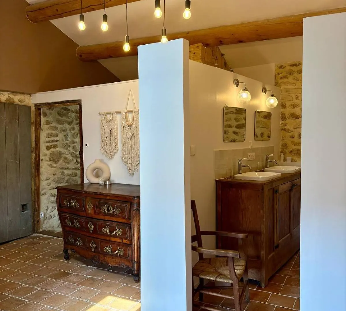 Villa Charming Provencal Retreat With A Lush Private Courtyard Rochegude  0*, Rochegude (Drome)